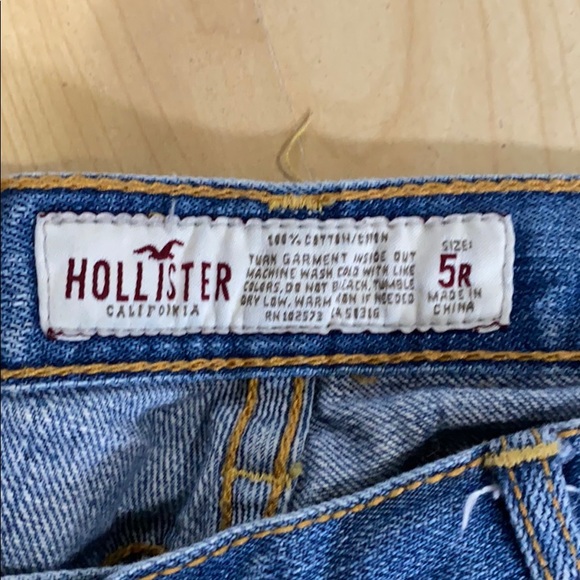 2/$15 Cali flare jeans - Picture 3 of 3